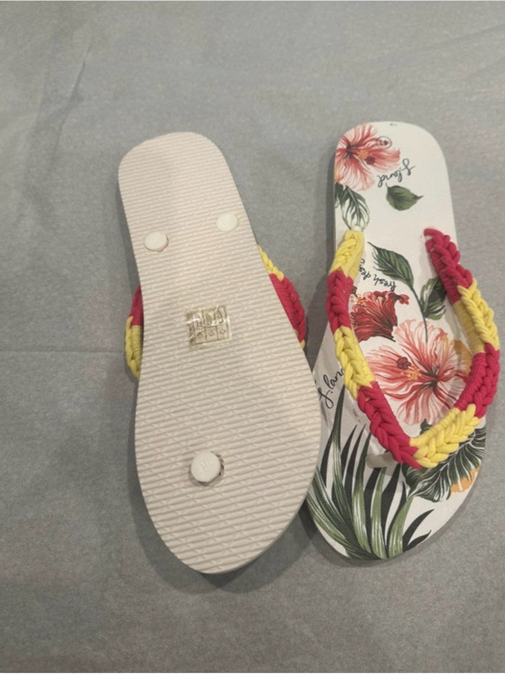 Handmade one of a kind slippers Floral Braided Flip Flops in Pink & Yellow SZ41 - Picture 3 of 5
